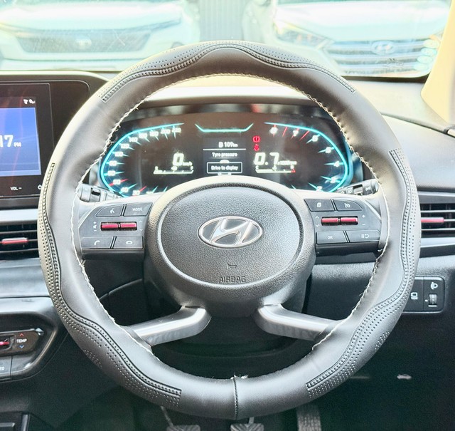 Second-hand 2021 Hyundai i20 Asta Opt BSVI for sale in Surat-11