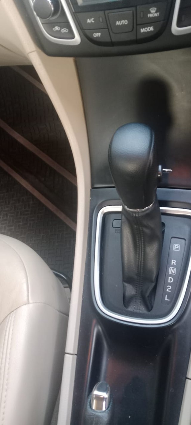Second-hand 2019 Maruti Ciaz Alpha Automatic BSIV for sale in Mumbai-9