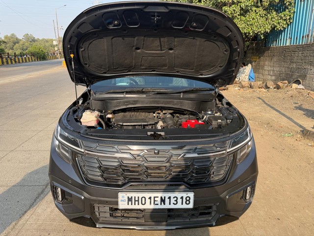 Second-hand 2024 Kia Seltos X-Line S Turbo DCT for sale in Mumbai-4