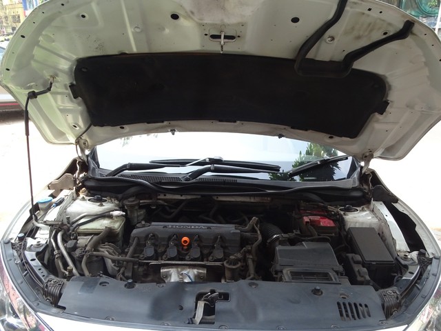 Honda Civic VX Second-hand 2019 Honda Civic VX for sale in Kolkata-5