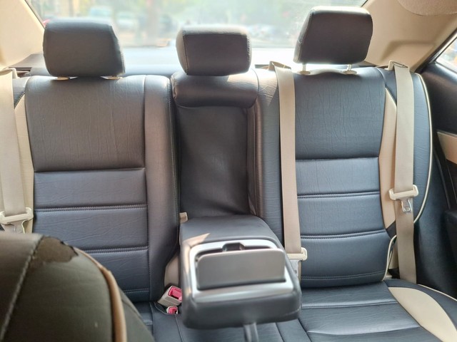 Second-hand 2014 Toyota Corolla Altis G AT for sale in New Delhi-14