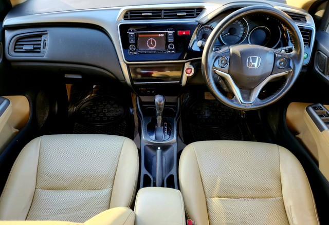 Second-hand 2015 Honda City i VTEC CVT VX for sale in New Delhi-24