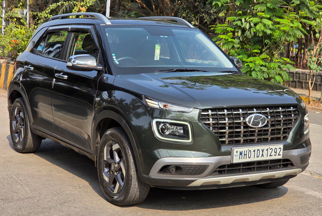 Second-hand 2021 Hyundai Venue SX Plus Turbo DCT for sale in Mumbai-0