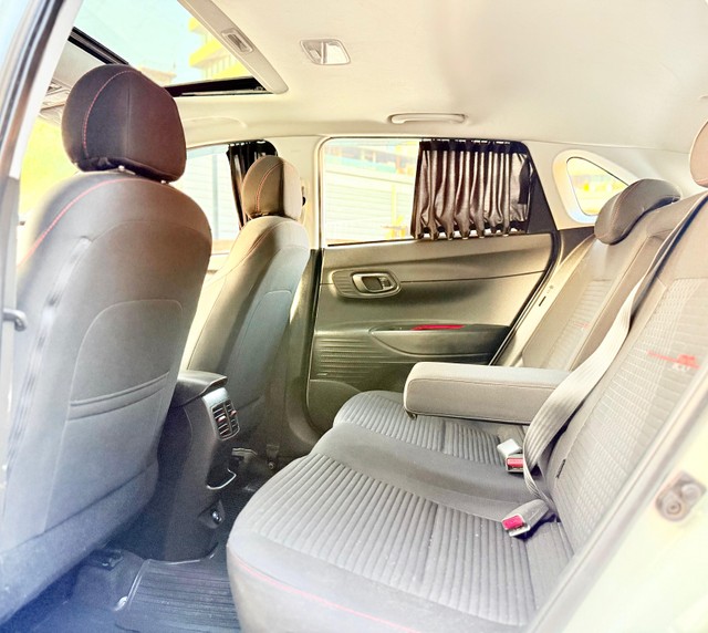 Second-hand 2021 Hyundai i20 Asta Opt BSVI for sale in Surat-15