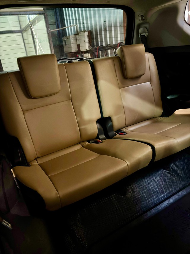 Second-hand 2021 Toyota Innova Crysta 2.4 ZX 7 STR for sale in Madurai-4