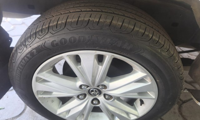 Toyota Innova Crysta 2.8 ZX AT BSIV Second-hand 2017 Toyota Innova Crysta 2.8 ZX AT BSIV for sale in New Delhi-4