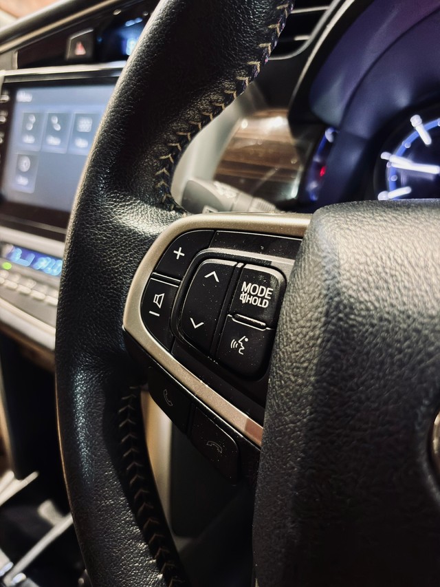 Second-hand 2021 Toyota Innova Crysta 2.4 ZX 7 STR for sale in Madurai-15