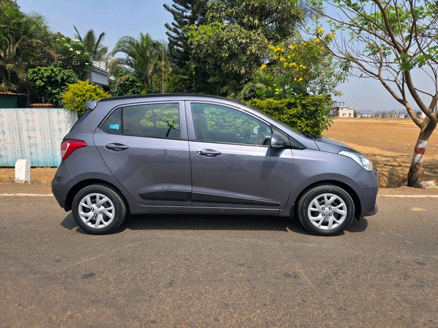 Second-hand 2018 Hyundai Grand i10 1.2 Kappa Sportz BSIV for sale in Kolhapur-1