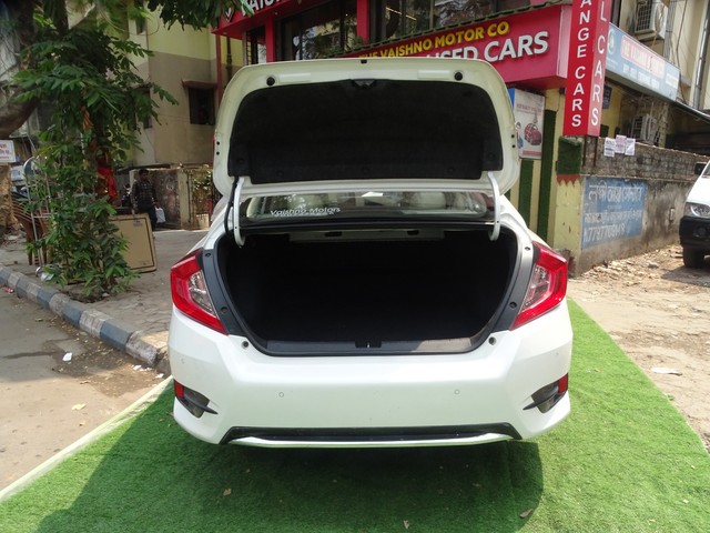 Honda Civic VX Second-hand 2019 Honda Civic VX for sale in Kolkata-13
