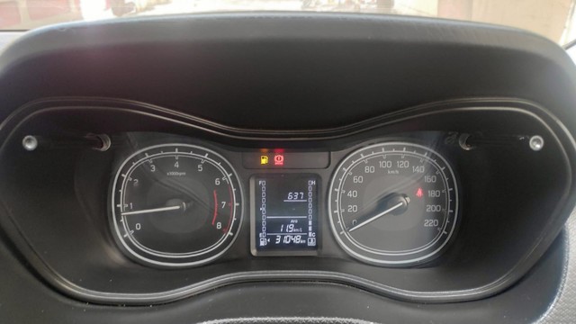 Second-hand 2022 Maruti Vitara Brezza LXI for sale in Bangalore-10