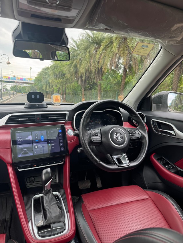 Second-hand 2021 MG Astor Savvy CVT Red BSVI for sale in Navi Mumbai-10