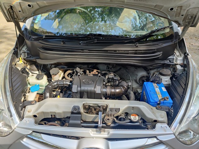 Second-hand 2014 Hyundai EON Magna Plus for sale in Mumbai-3