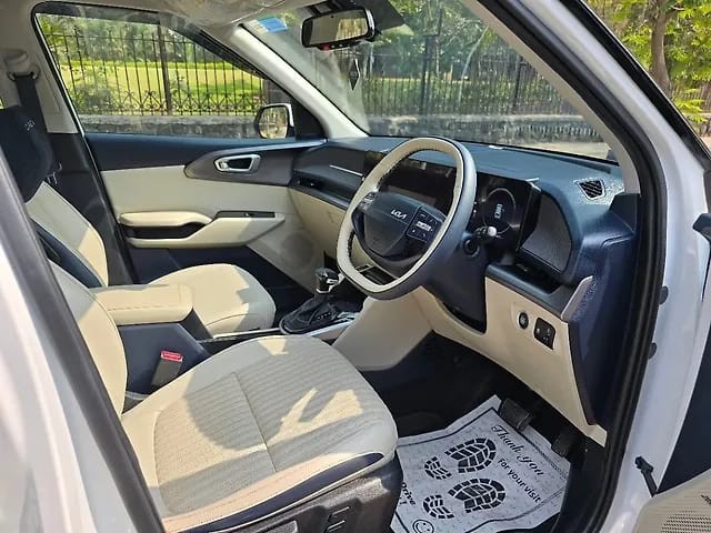 Second-hand 2025 Kia Carens Clavis HTX Plus Turbo DCT for sale in Mumbai-12