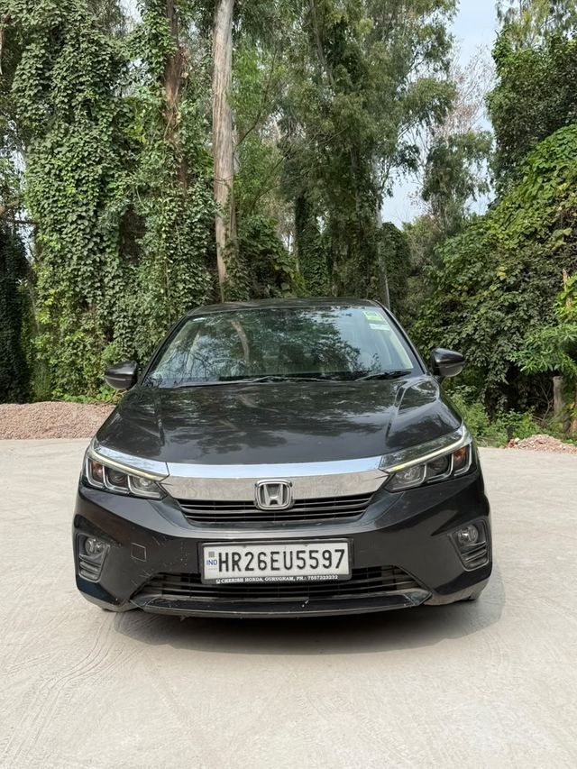 Honda City वी MT Second-hand 2022 Honda City वी MT for sale in New Delhi