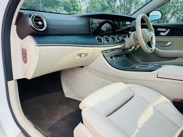 Second-hand 2022 Mercedes-Benz E-Class Exclusive E 220d BSVI for sale in Mumbai-8