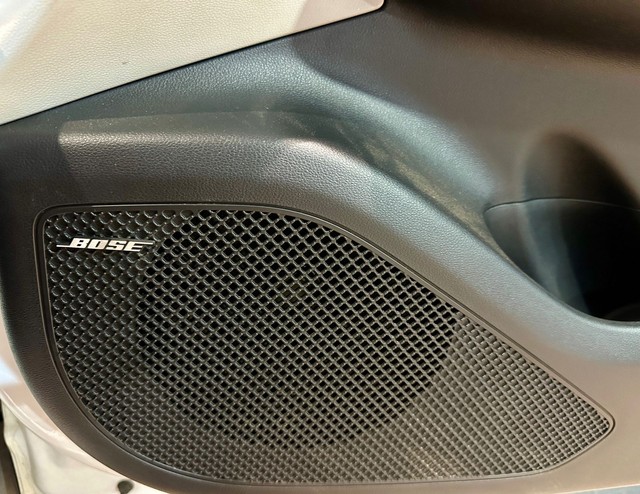 Second-hand 2023 Hyundai Tucson Signature Diesel 4WD AT for sale in Madurai-5