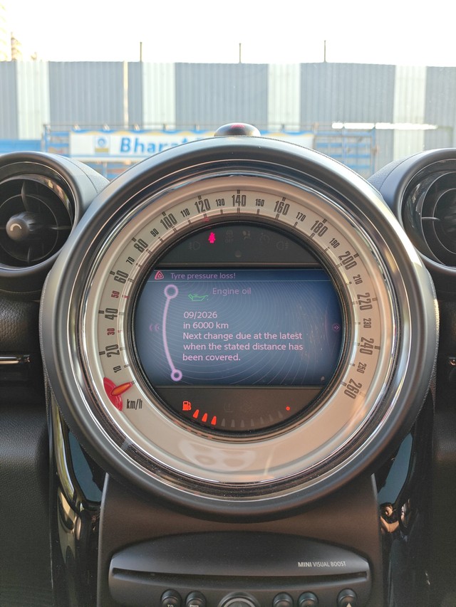 Second-hand 2013 Mini Cooper Countryman 2013-2015 D for sale in Mumbai-19