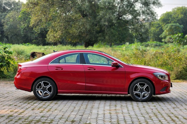 Second-hand 2016 Mercedes-Benz CLA 200 Sport Edition for sale in New Delhi-1