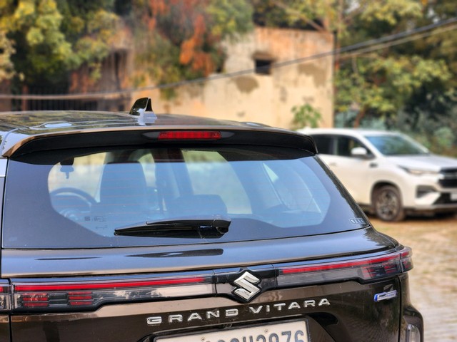 Second-hand 2022 Maruti Suzuki Grand Vitara Zeta AT BSVI for sale in New Delhi-12