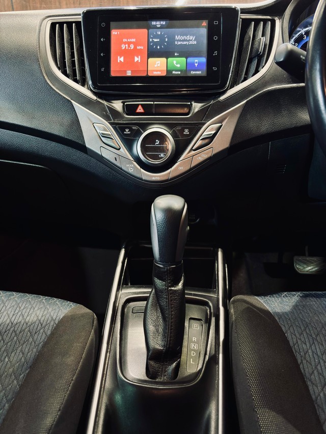 Second-hand 2019 Toyota Glanza V CVT for sale in Madurai-9