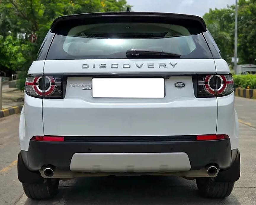 Buy Used Land Rover Discovery Sport TD4 HSE 7S of 2019 model @ 29 ...