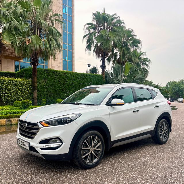 Hyundai Tucson 2.0 Dual VTVT 2WD AT GLS Second-hand 2018 Hyundai Tucson 2.0 Dual VTVT 2WD AT GLS for sale in New Delhi