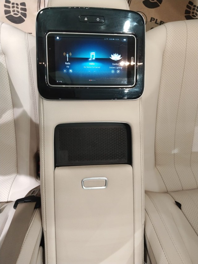 Second-hand 2022 Mercedes-Benz E-Class Exclusive E 220d BSVI for sale in New Delhi-6