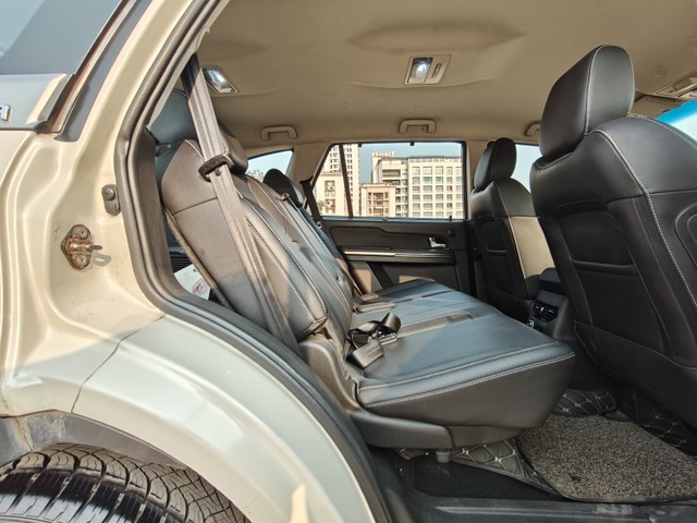 Second-hand 2018 Tata Hexa XTA for sale in Mumbai-12