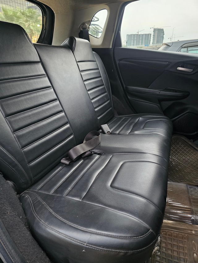 Second-hand 2019 Honda WR-V i-VTEC S for sale in Gurgaon-9