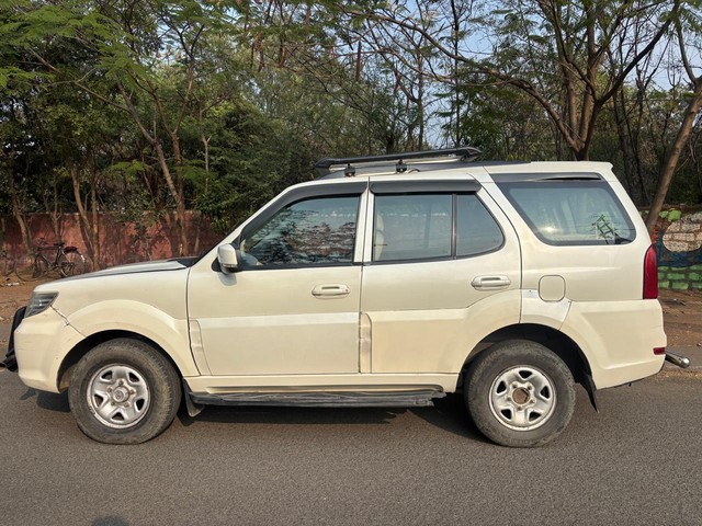 Second-hand 2013 Tata Safari Storme EX for sale in Bhopal-3