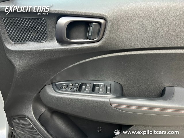 Second-hand 2024 Hyundai Venue S Opt Turbo DCT for sale in Kolkata-14