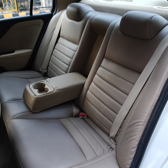 Second-hand 2016 Honda City i VTEC CVT SV for sale in Gurgaon-11