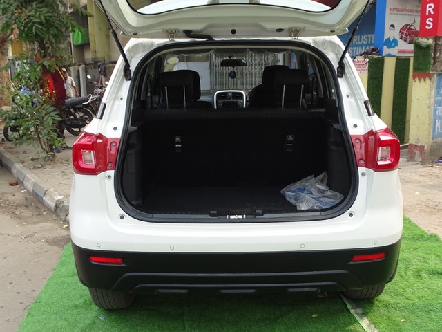 Second-hand 2021 Maruti Suzuki Vitara Brezza VXI for sale in Kolkata-8