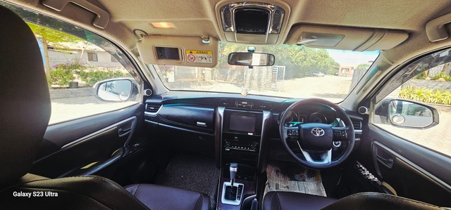 Second-hand 2018 Toyota Fortuner 2.8 2WD MT BSIV for sale in Pune-9
