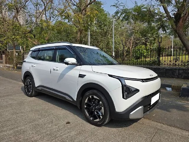 Second-hand 2025 Kia Carens Clavis HTX Plus Turbo DCT for sale in Mumbai-9