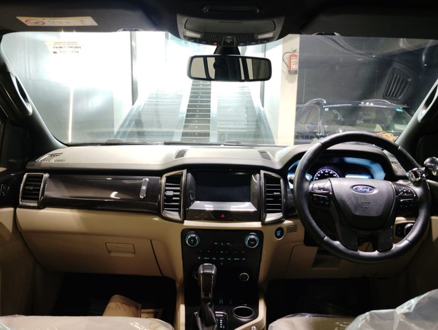 Ford Endeavour Titanium Plus 4X2 AT Second-hand 2020 Ford Endeavour Titanium Plus 4X2 AT for sale in New Delhi-8