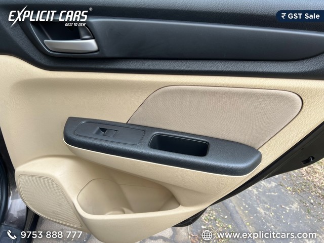 Second-hand 2023 Honda Amaze 2nd Gen VX CVT for sale in Kolkata-10