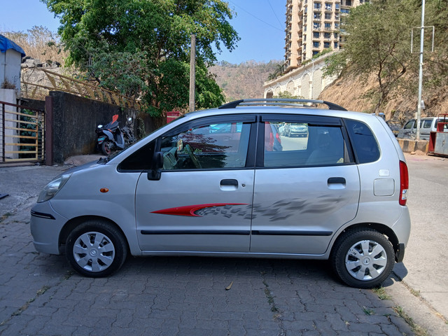 Second-hand 2013 Maruti Suzuki Zen Estilo LXI Green (CNG) for sale in Mumbai-3