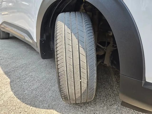 Second-hand 2025 Kia Carens Clavis HTX Plus Turbo DCT for sale in Mumbai-6