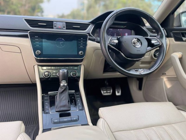 Second-hand 2022 Skoda Superb Laurin & klement BSVI for sale in Mumbai-6