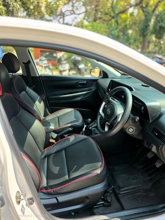 Second-hand 2023 Hyundai i20 Magna for sale in New Delhi-15