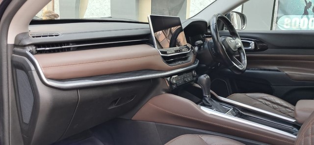 Second-hand 2024 Jeep Meridian Limited Opt 4x4 AT for sale in New Delhi-10