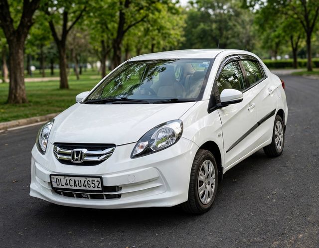 Honda Amaze S i-VTEC Second-hand 2016 Honda Amaze S i-VTEC for sale in Faridabad