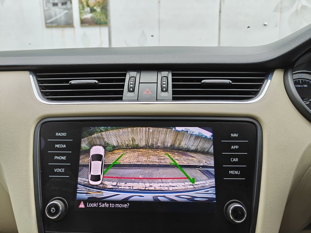 Skoda Octavia 1.8 TSI AT L K Second-hand 2018 Skoda Octavia 1.8 TSI AT L K for sale in Mumbai-20