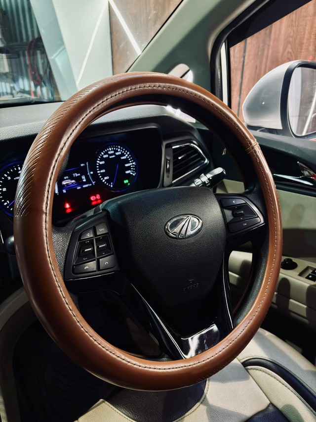 Second-hand 2019 Mahindra Marazzo M6 for sale in Madurai-4