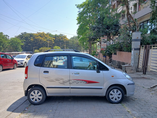 Second-hand 2013 Maruti Suzuki Zen Estilo LXI Green (CNG) for sale in Mumbai-5