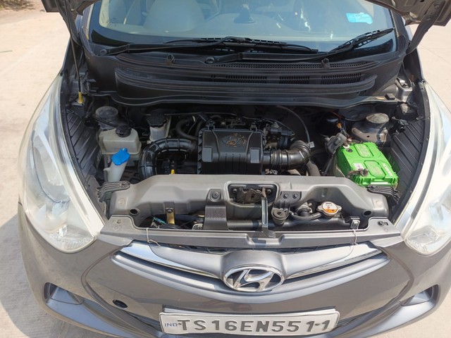 Hyundai EON Era Plus Option Second-hand 2017 Hyundai EON Era Plus Option for sale in Hyderabad-4