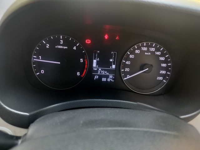 Second-hand 2016 Hyundai Creta 1.6 CRDi AT SX Plus for sale in Thane-15