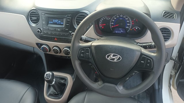Hyundai Grand i10 Sportz Second-hand 2015 Hyundai Grand i10 Sportz for sale in Chennai-7