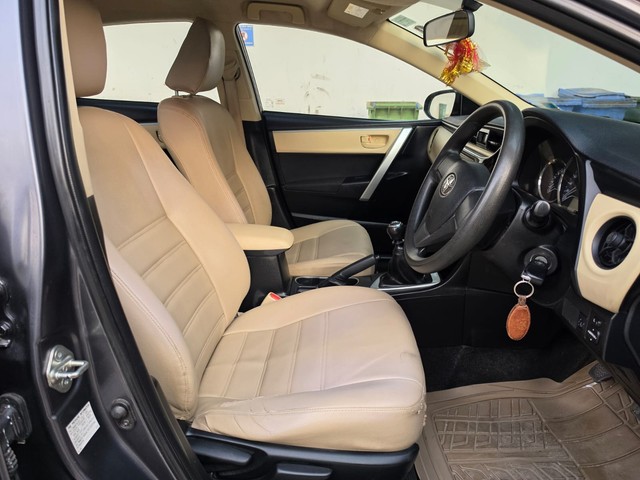 Toyota Corolla Altis 1.8 G Second-hand 2018 Toyota Corolla Altis 1.8 G for sale in Kolkata-7